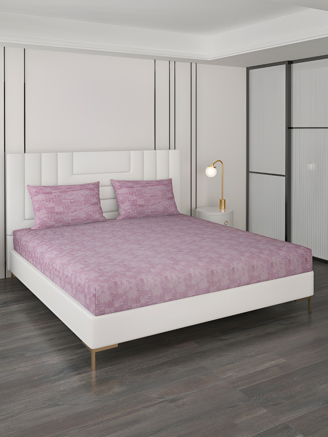 

Monte Carlo Purple 180 TC King Reversible Bedsheet with 2 Pillow Covers