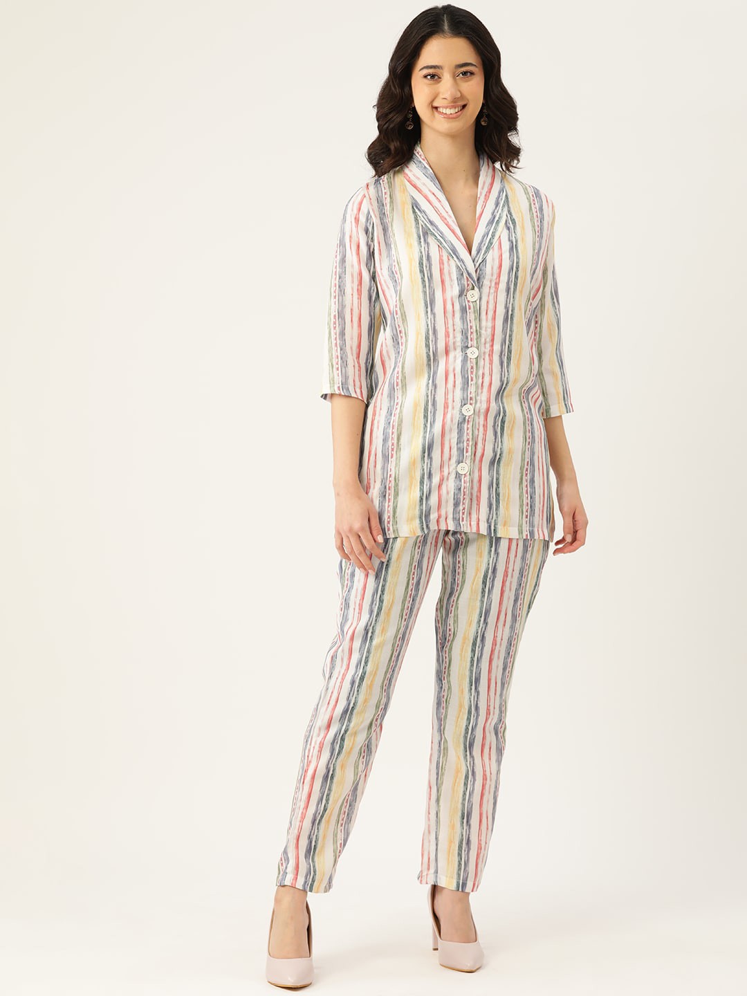 

Sleek Italia Printed V-Neck Linen Shirt With Trousers, White