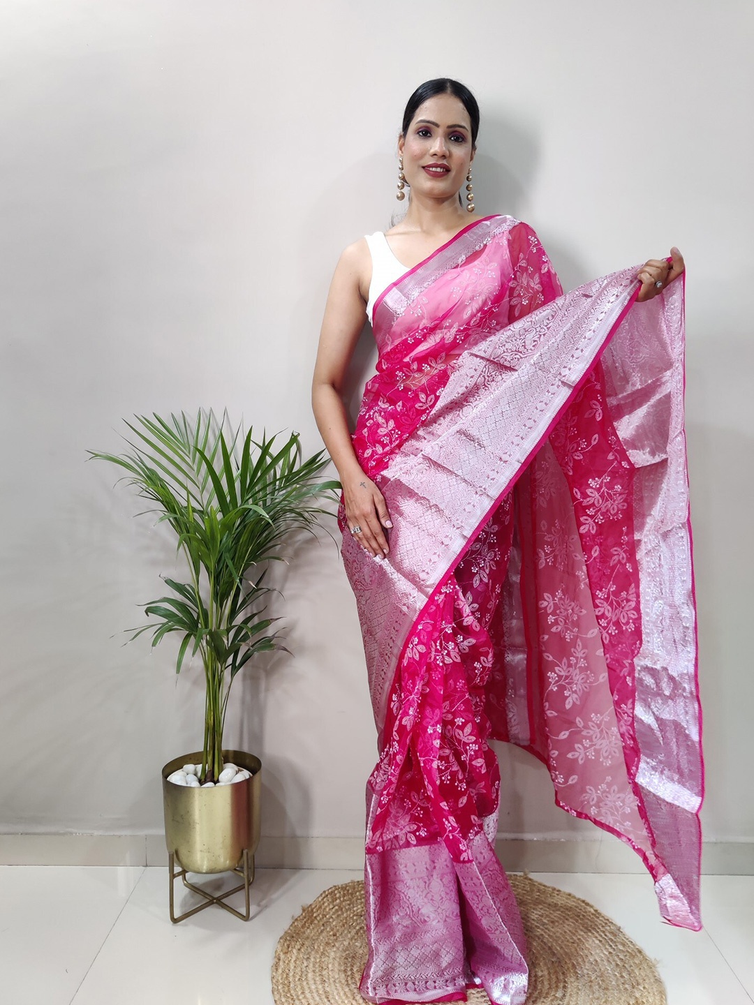 

LeeliPeeri Designer Floral Printed Ready to Wear Zari Organza Saree, Magenta