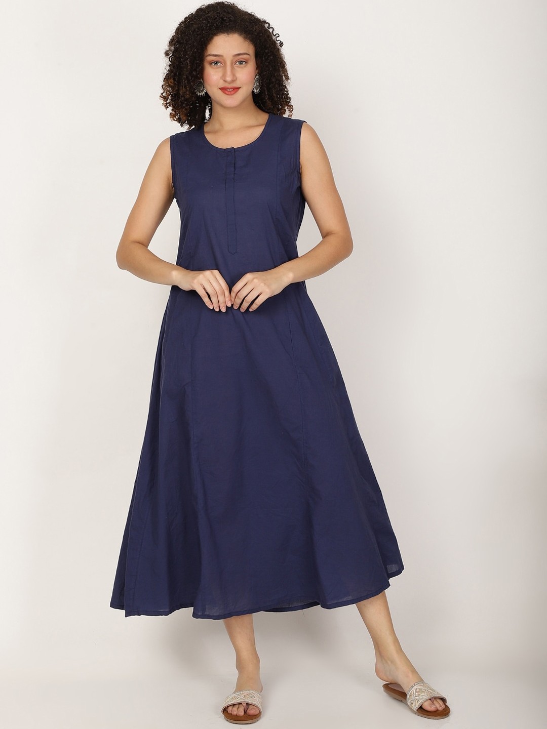 

Rue Collection Round Neck Sleeveless Cotton A-line Kurta, Blue