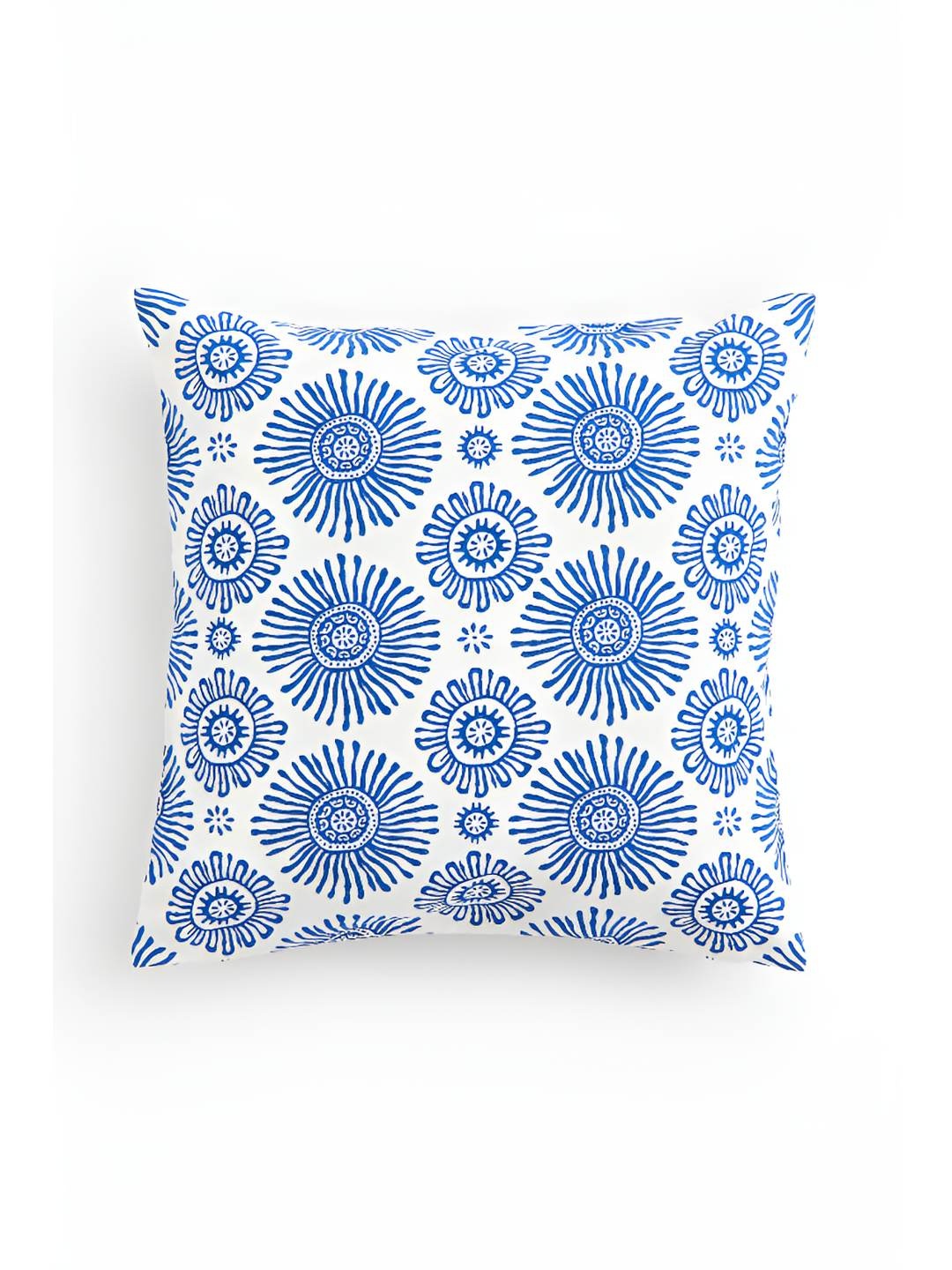 

H&M White & Blue Pure Cotton Patterned Cushion Cover