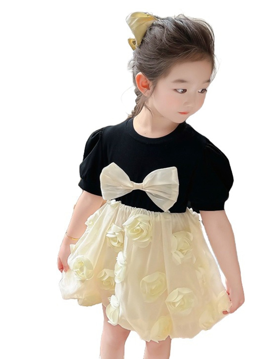 

StyleCast x Revolte Girls Black & Beige Bow Fit & Flare Dress