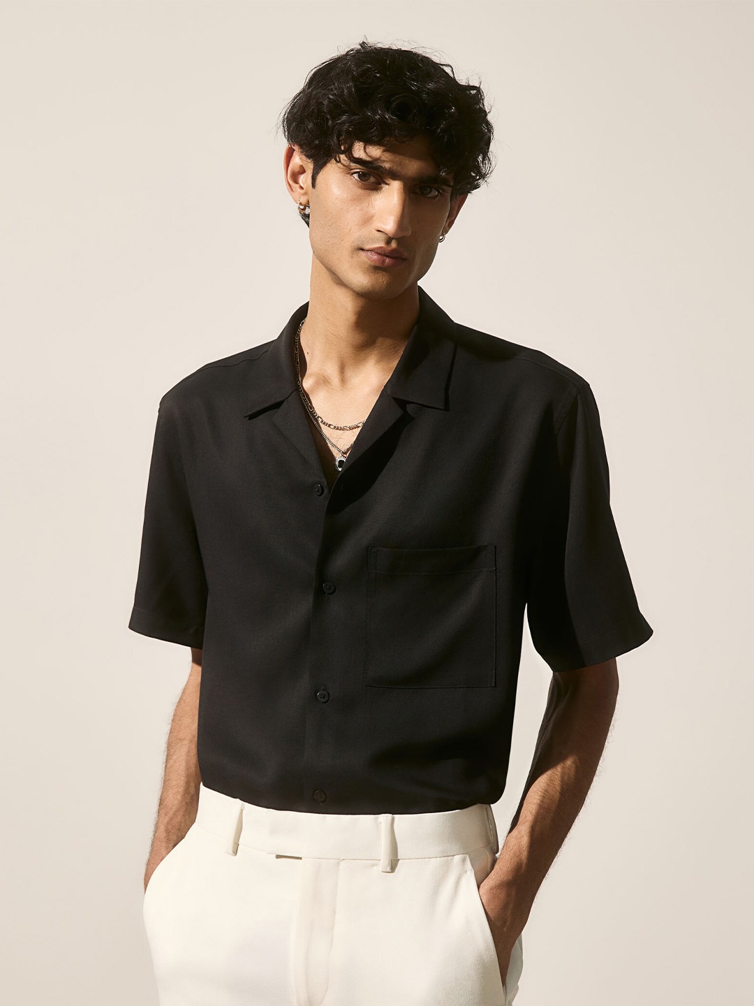 

H&M Regular Fit Lyocell Resort Shirt, Black