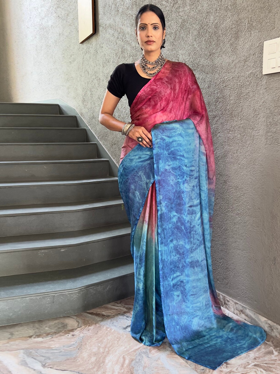 

LeeliPeeri Designer Ombre Poly Georgette Ready to Wear Saree, Pink