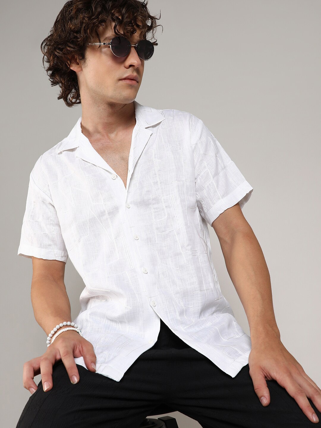 

Campus Sutra Classic Abstract Embroidered Casual Shirt, White