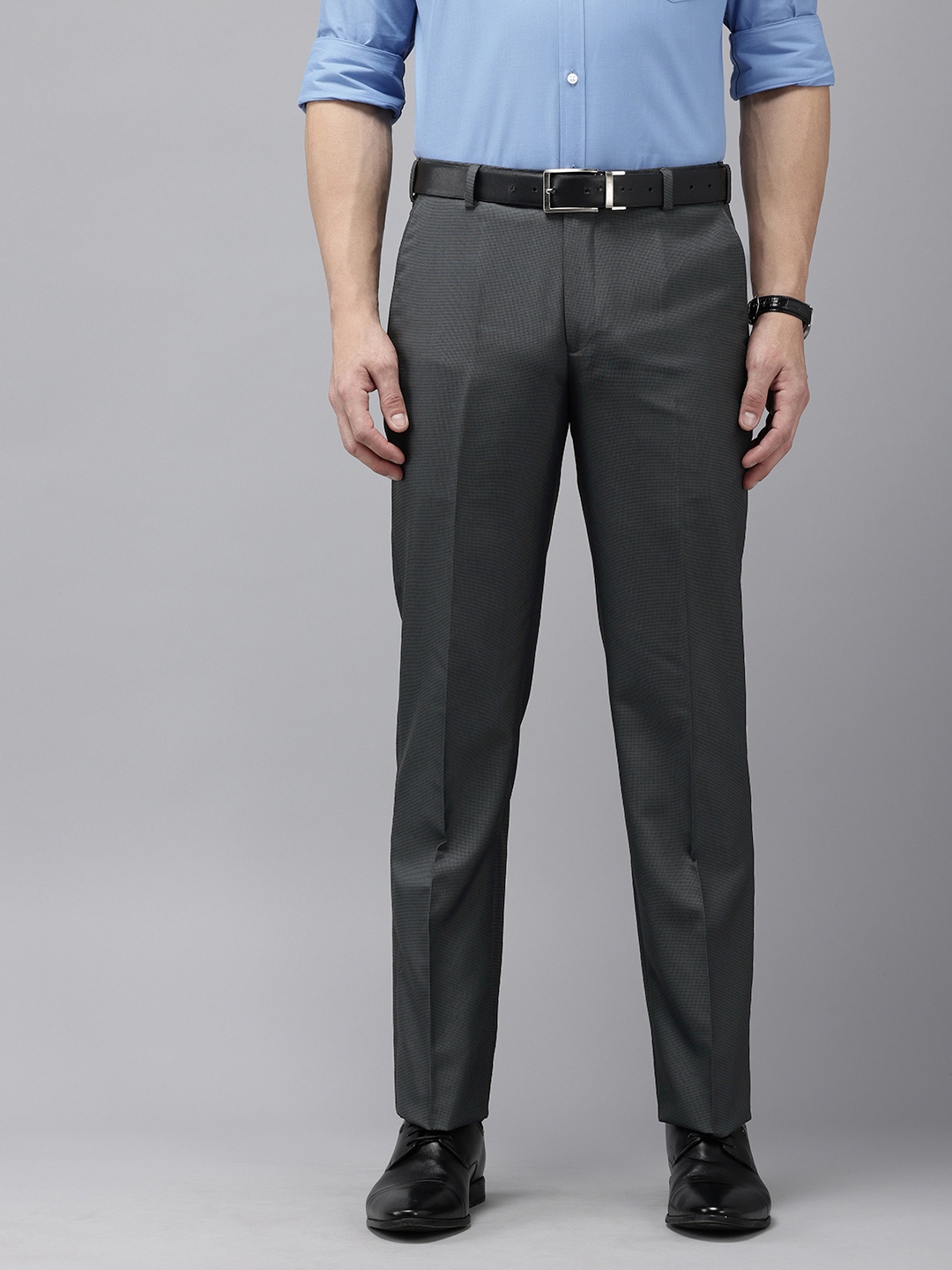 

Park Avenue Men Textured Trousers, Blue