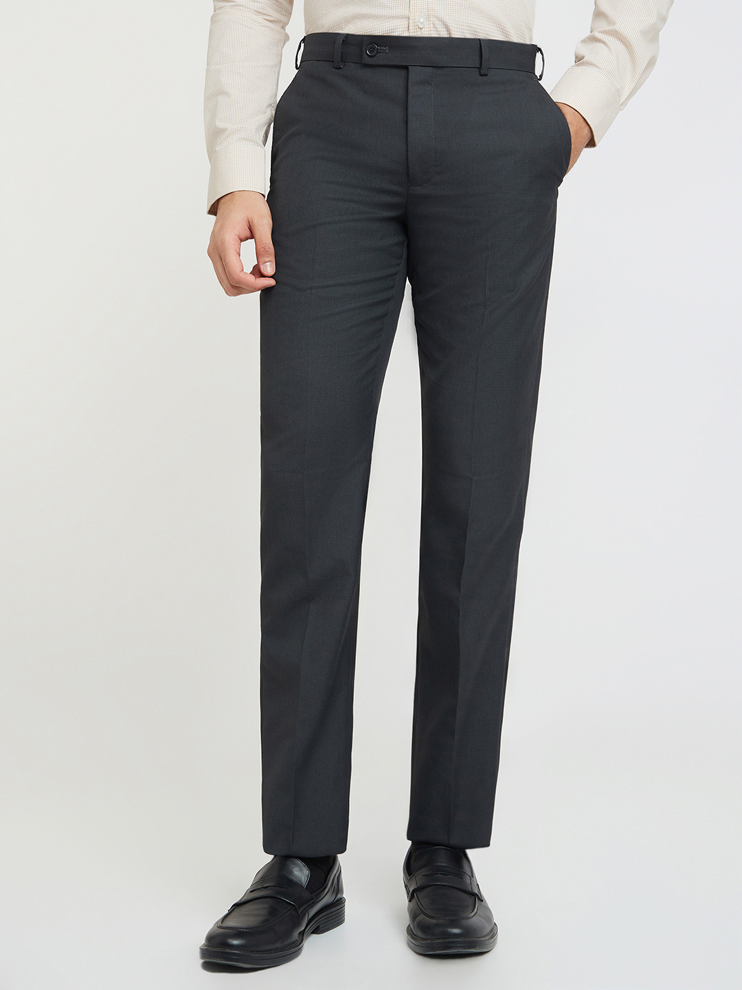 

Park Avenue Men Self Checked Formal Trousers, Black
