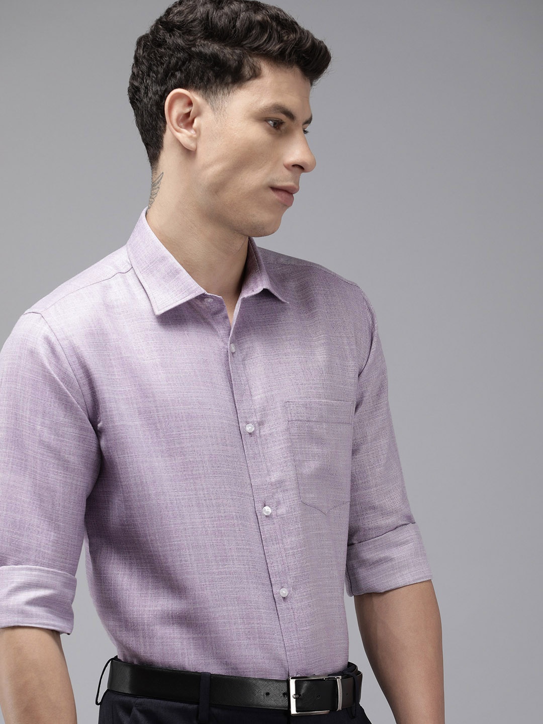 

Park Avenue Self Design Slim Fit Opaque Formal Shirt, Lavender