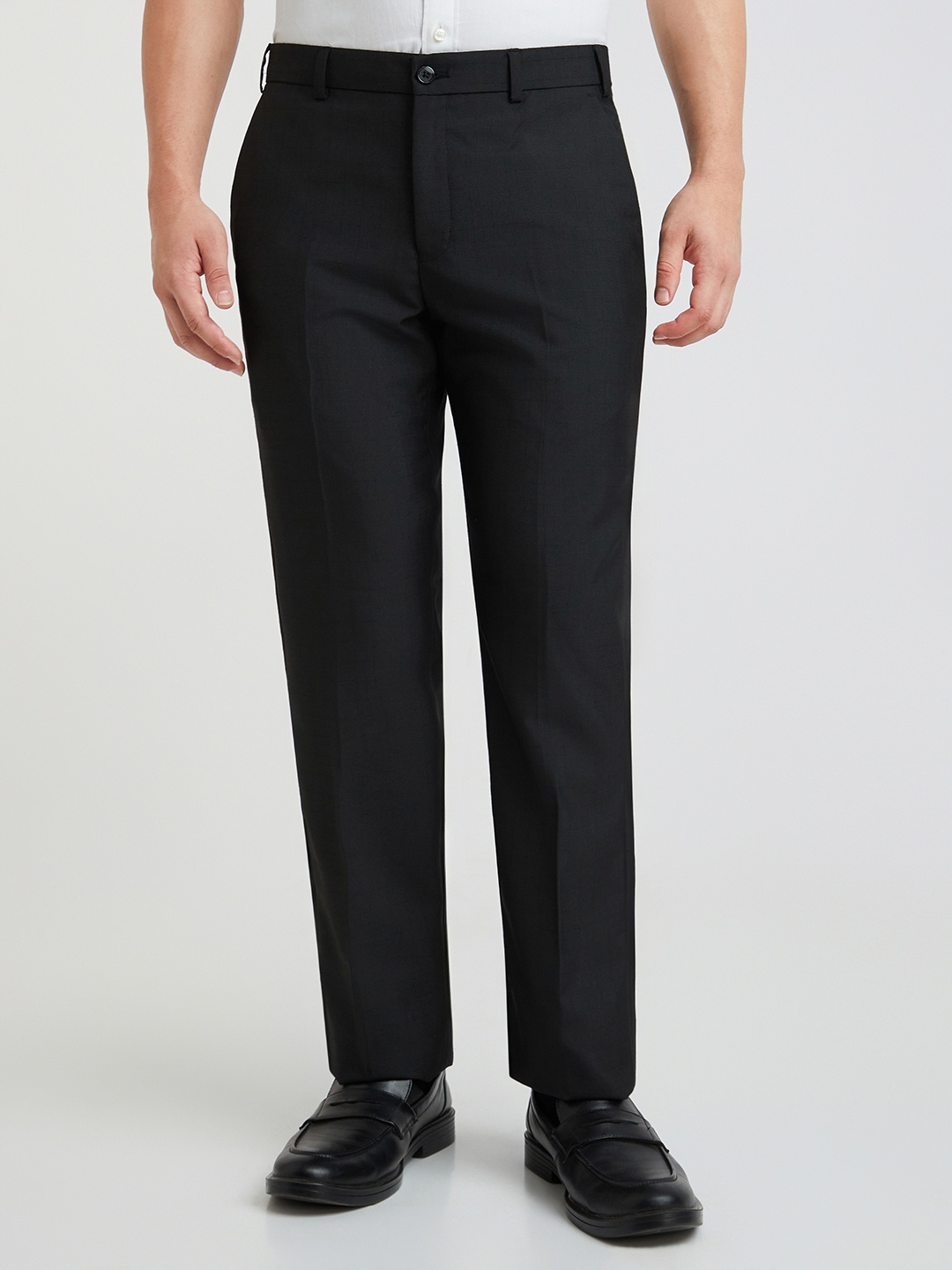 

Park Avenue Men Checked Formal Trousers, Black