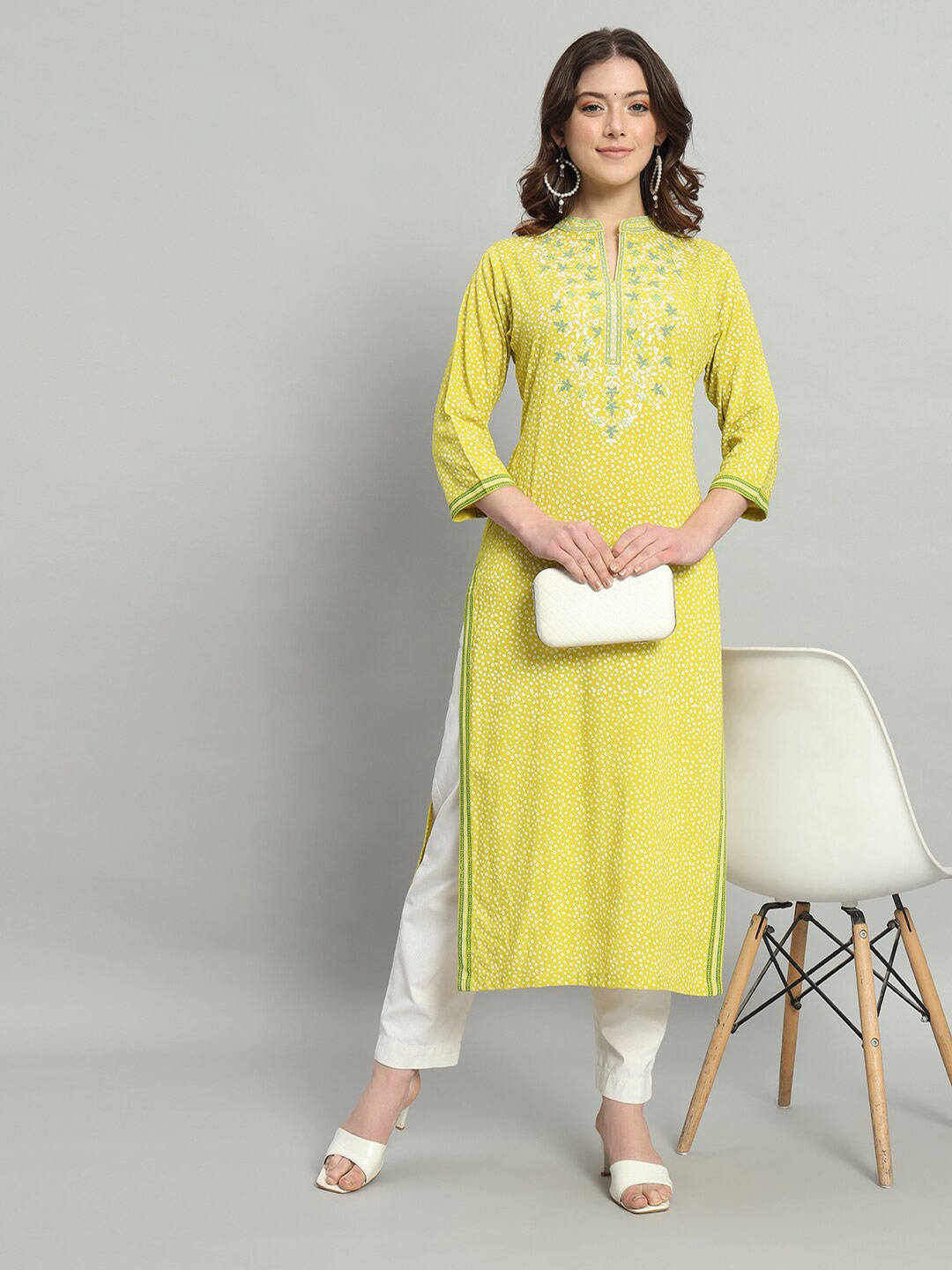 

ANGITA Bandhani Printed Sequins Straight Kurta, Yellow