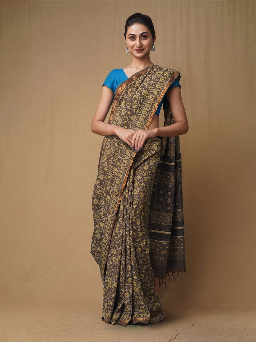 

Unnati Silks Ajrak Block Zari Pure Silk Handloom Chanderi Saree, Brown