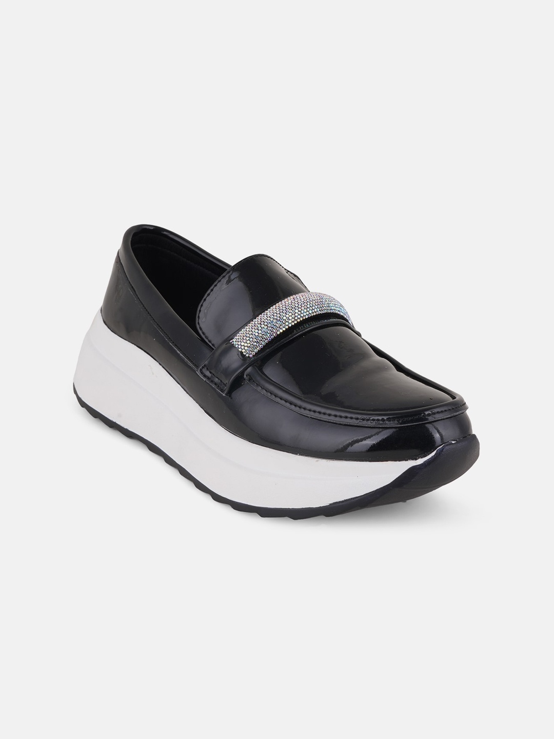 

The Roadster Lifestyle Co Women Embellished Round Toe Slip-On Sneakers, Black