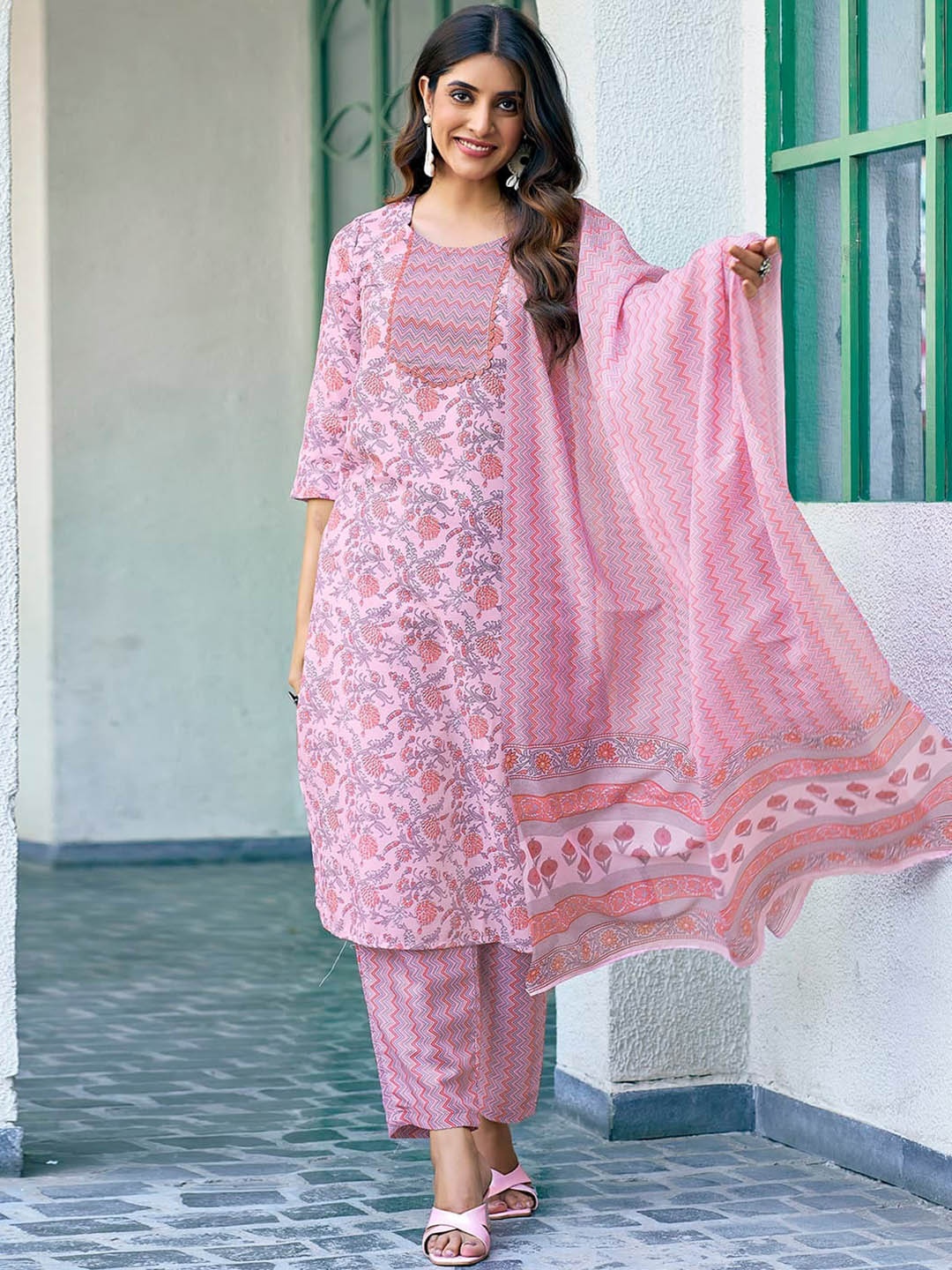 

KALINI Floral Printed Regular Straight Kurta With Trousers & With Dupatta, Pink