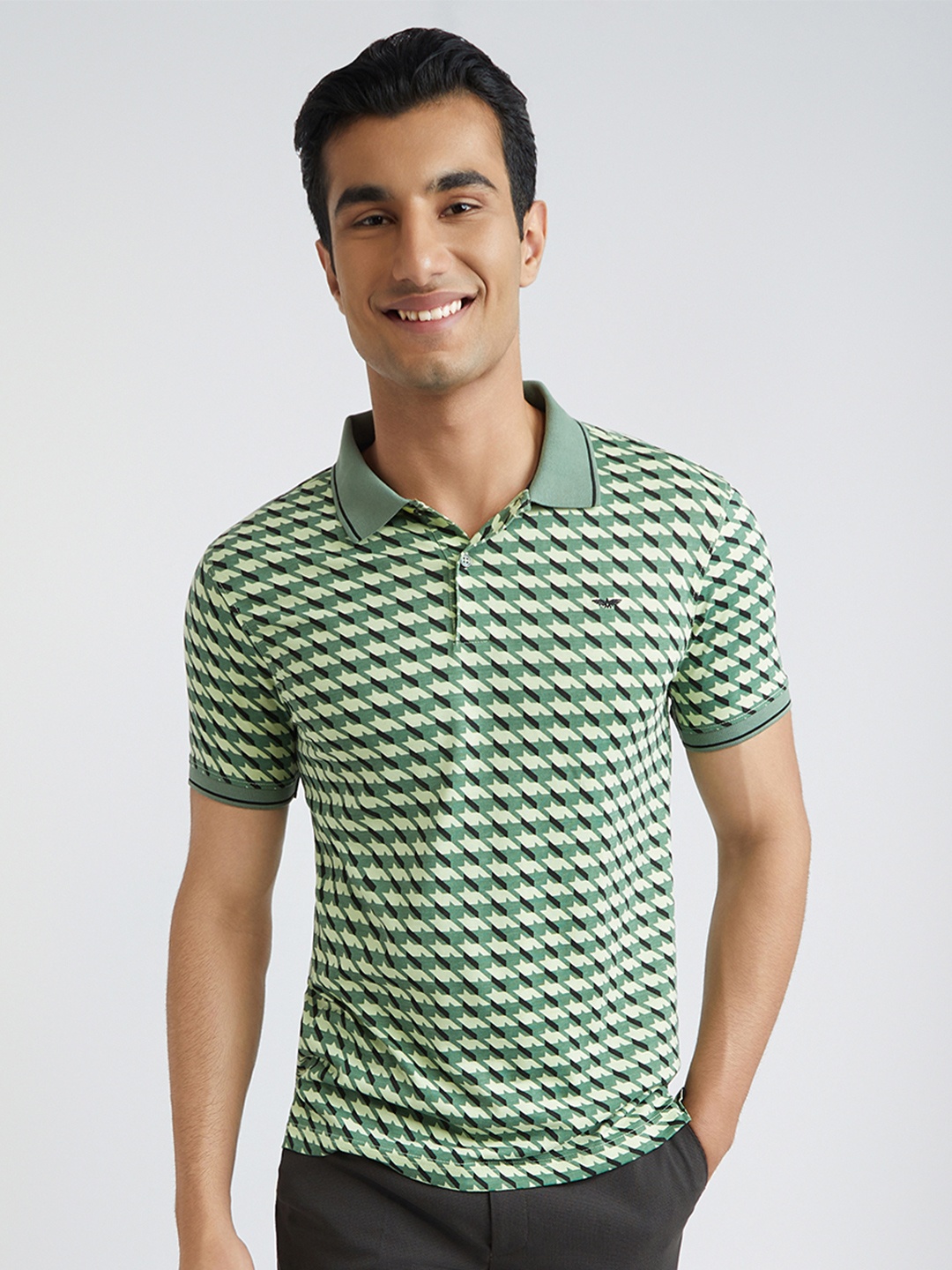 

Park Avenue Printed Polo Collar Slim Fit T-shirt, Green