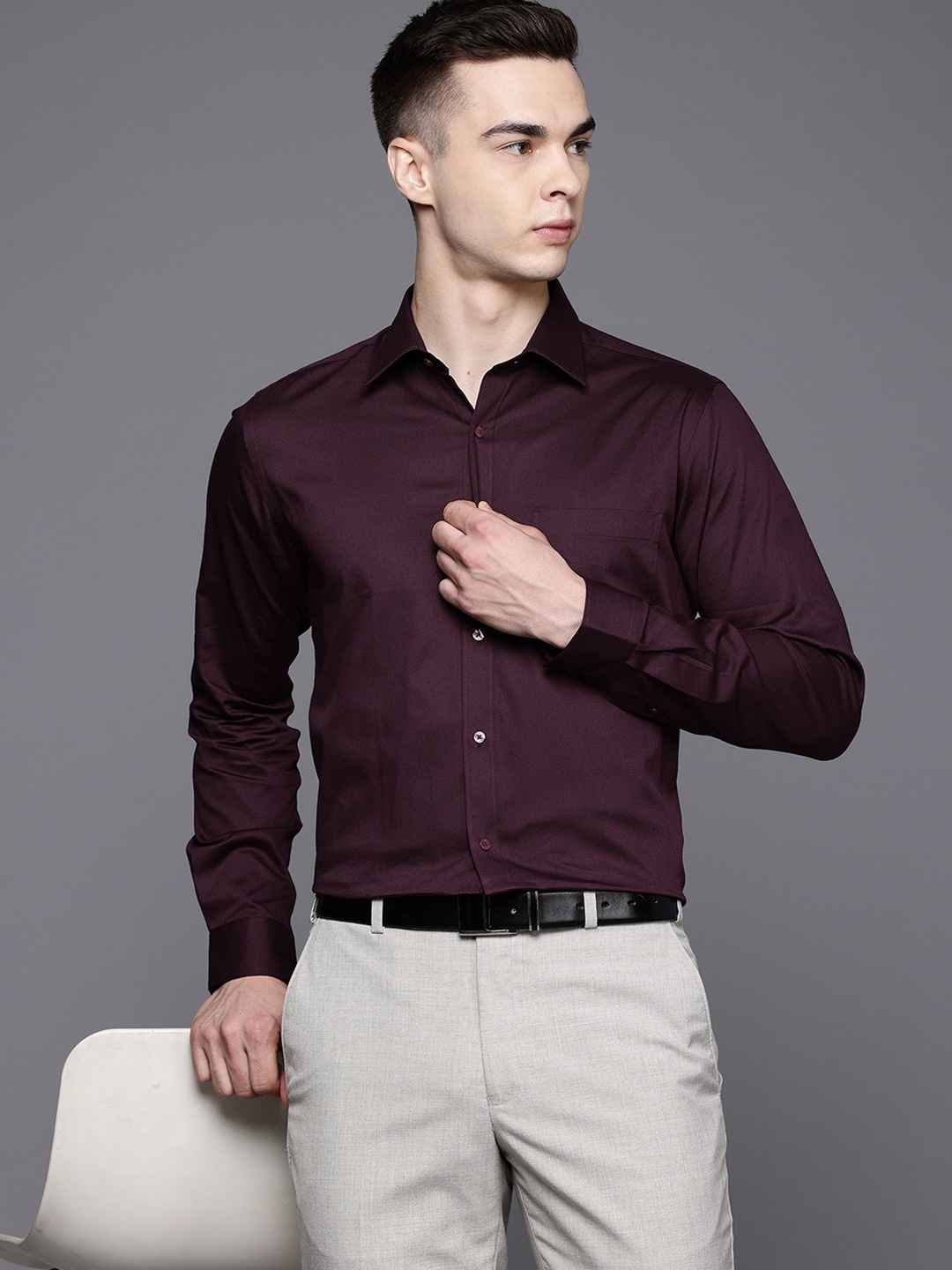 

Raymond Pure Cotton Slim Fit Formal Shirt, Burgundy