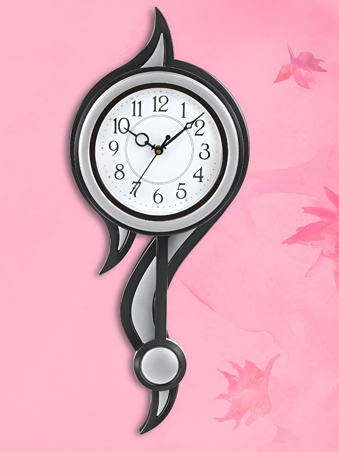 

Attractionz Silver-Toned & White Round Textured Analogue Pendulum Contemporary Wall Clock