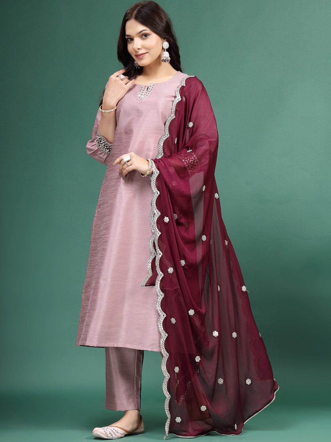 

Sangria Embroidered Round Neck Straight Kurta With Trousers & Dupatta, Mauve