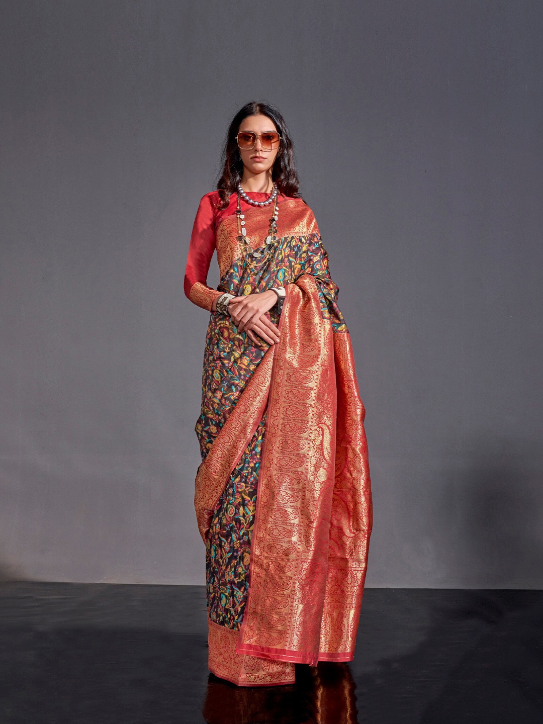 

Mitera Paisley Zari Silk Blend Saree, Black