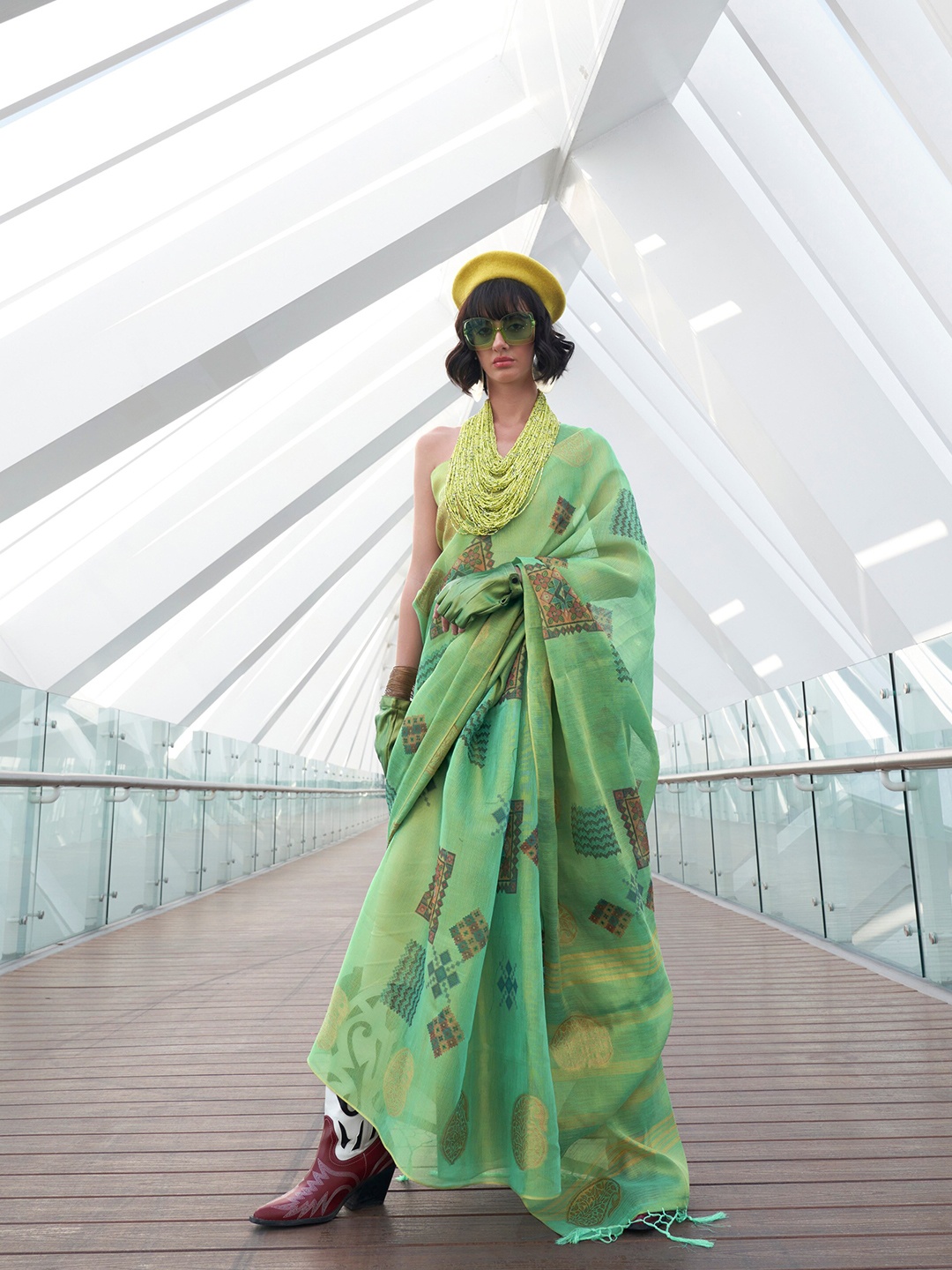 

Mitera Zari Tissue Saree, Green