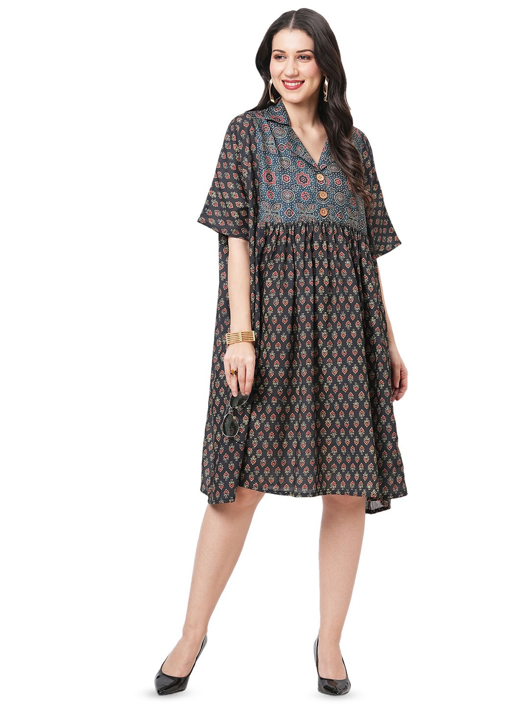

Hashtag Be Ethnic Motifs Printed Batwing Sleeves A-Line Dress, Green