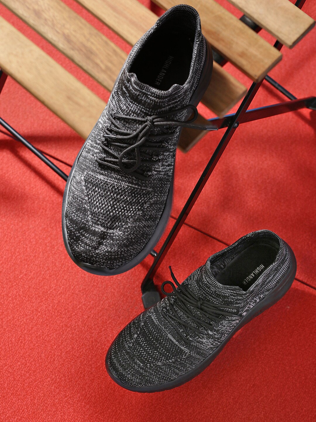 

HIGHLANDER Men Suede Walking Shoes, Black