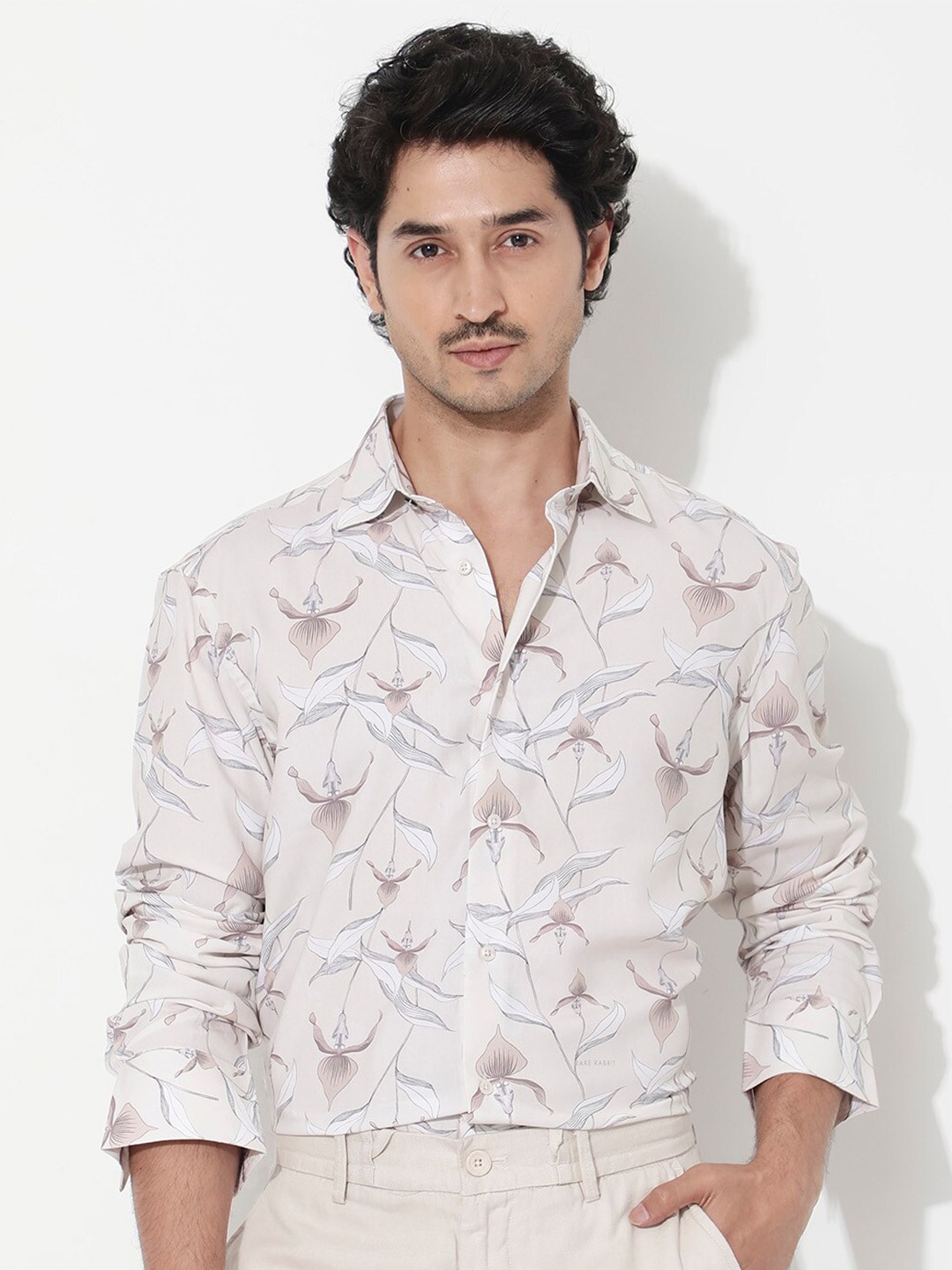 

RARE RABBIT Men Len Regular Fit Spread Collar Printed Shirt, Beige