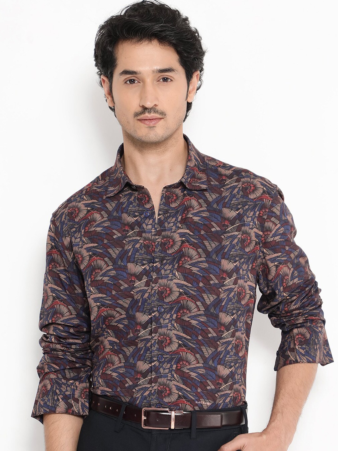 

RARE RABBIT Men Mids Regular Fit Floral Printed Opaque Shirt, Navy blue