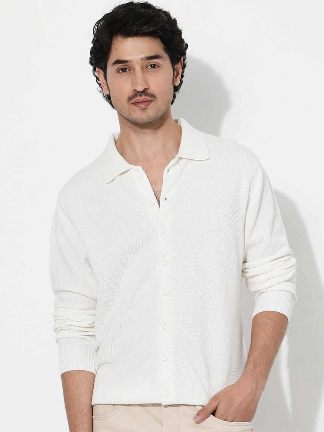 

RARE RABBIT Men Alias-N Regular Fit Spread Collar Shirt, Off white
