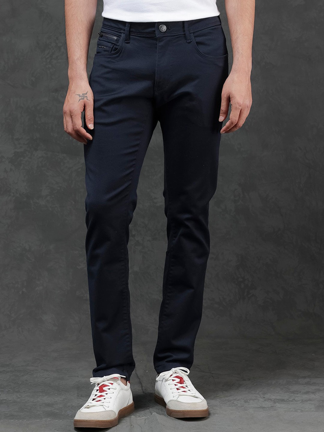

RARE RABBIT Men Cordon Dark Wash Stretchable Jeans, Navy blue