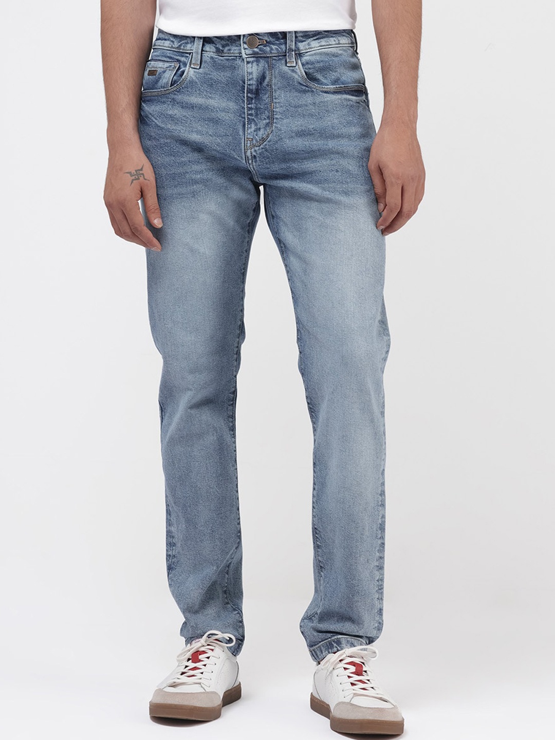 

RARE RABBIT Men Rapos Mid Rise Light Wash Stretchable Jeans, Blue