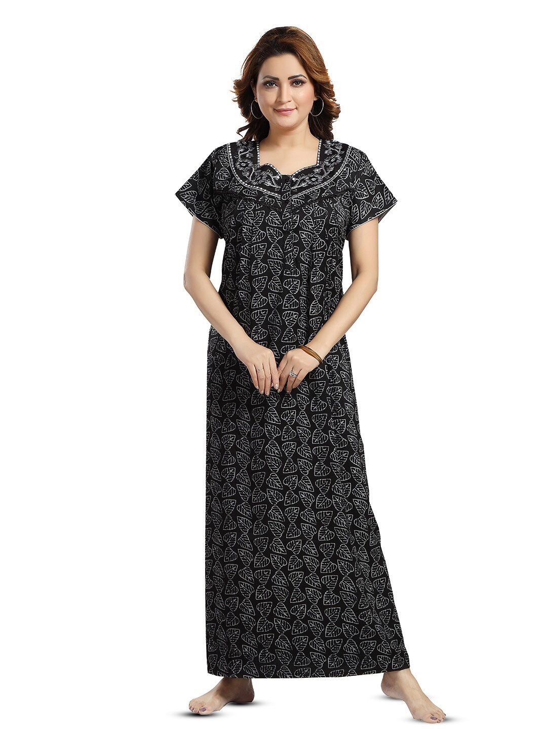 

NIGHT QUEEN Printed Maxi Nightdress, Black
