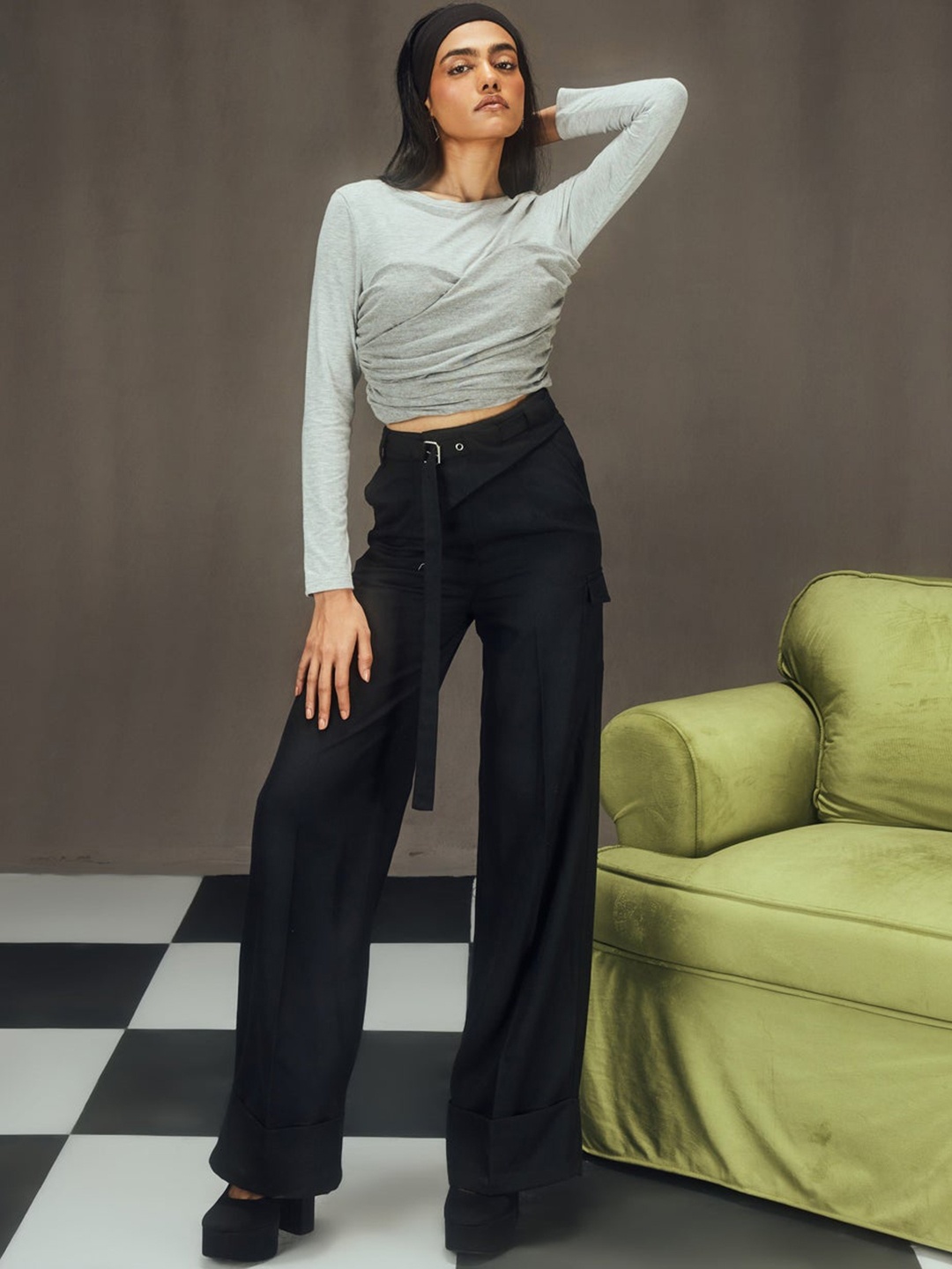 

Lea Clothing Co. Women Relaxed Straight Leg High-Rise Regular Trousers, Black