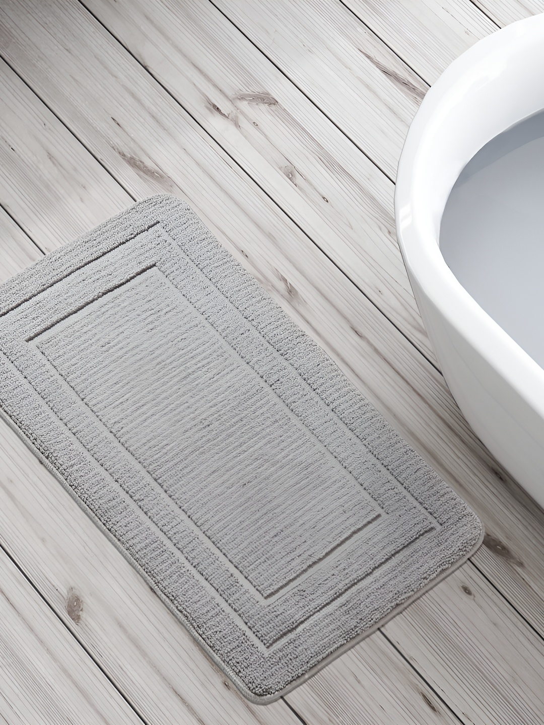 

Home Centre Buttercup Racetrack Grey 240 GSM Bath Rug