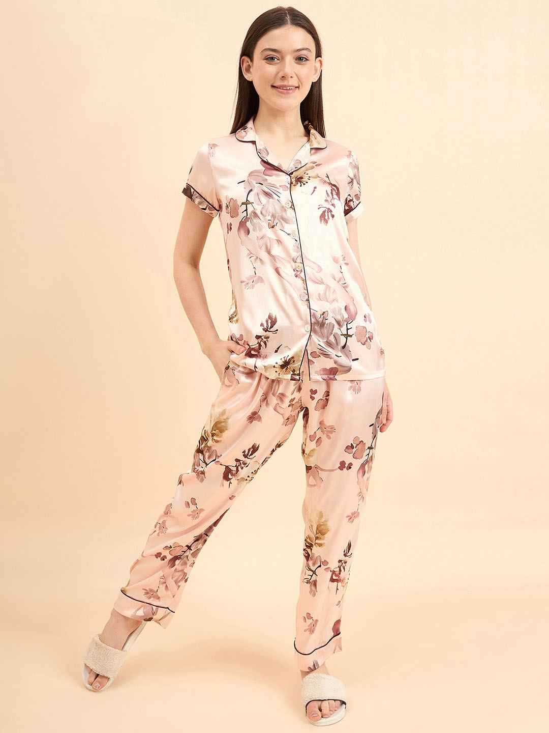 

Sweet Dreams Rose Printed Night suit