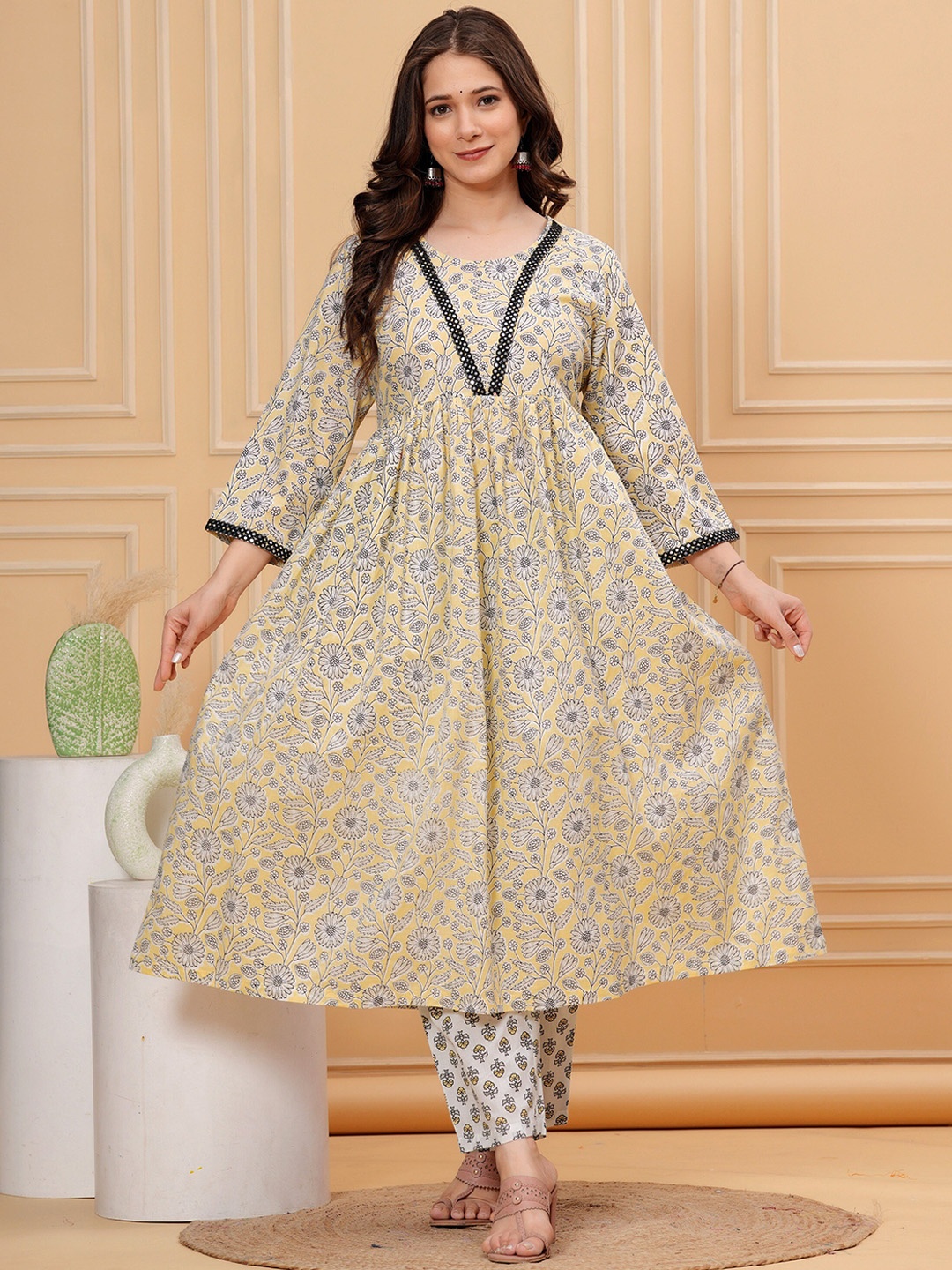 

SK2 Fashion Round Neck Floral Printed Pleated Thread Work Pure Cotton Kurta Set, Yellow