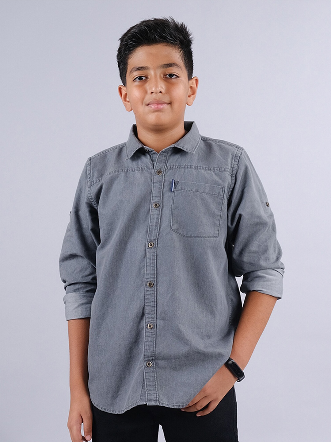 

KiddoPanti Boys Regular Fit Dyed Opaque Denim Casual Shirt, Grey