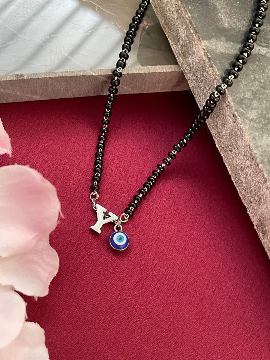 

Digital Dress Room Silver-Plated Mangalsutra