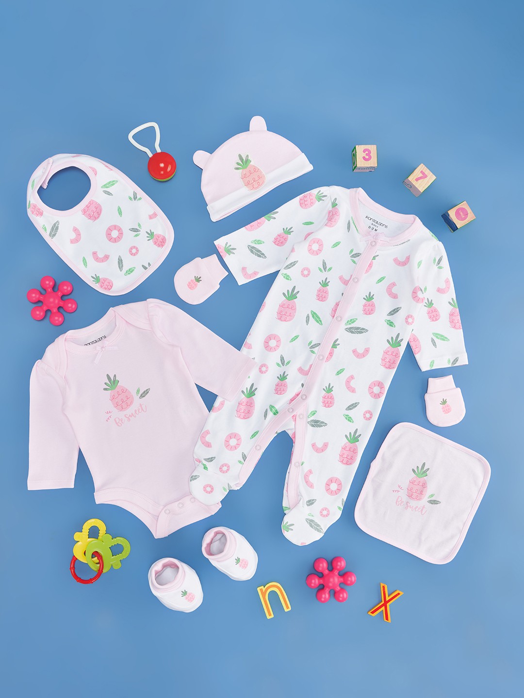 

Pantaloons Baby Printed Pure Cotton Baby Apparel Gift Set, Pink