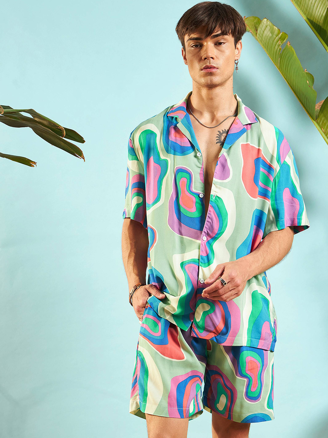 

MASCLN SASSAFRAS Abstract Printed Shirt With Shorts, Green