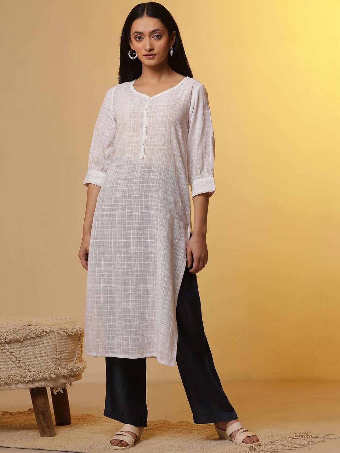 

AURELIA V Neck Regular Pure Cotton Kurta with Trousers, White