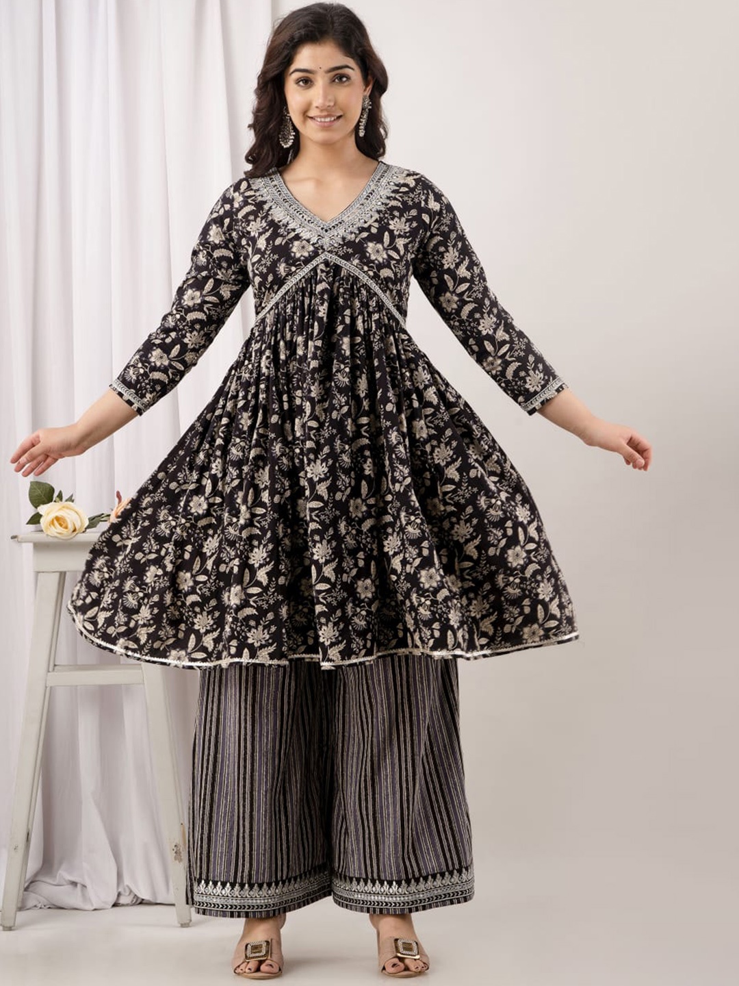 

SHOOLIN V Neck Floral Printed Mirror Work Pure Cotton A Line Kurta with Trouser, Black