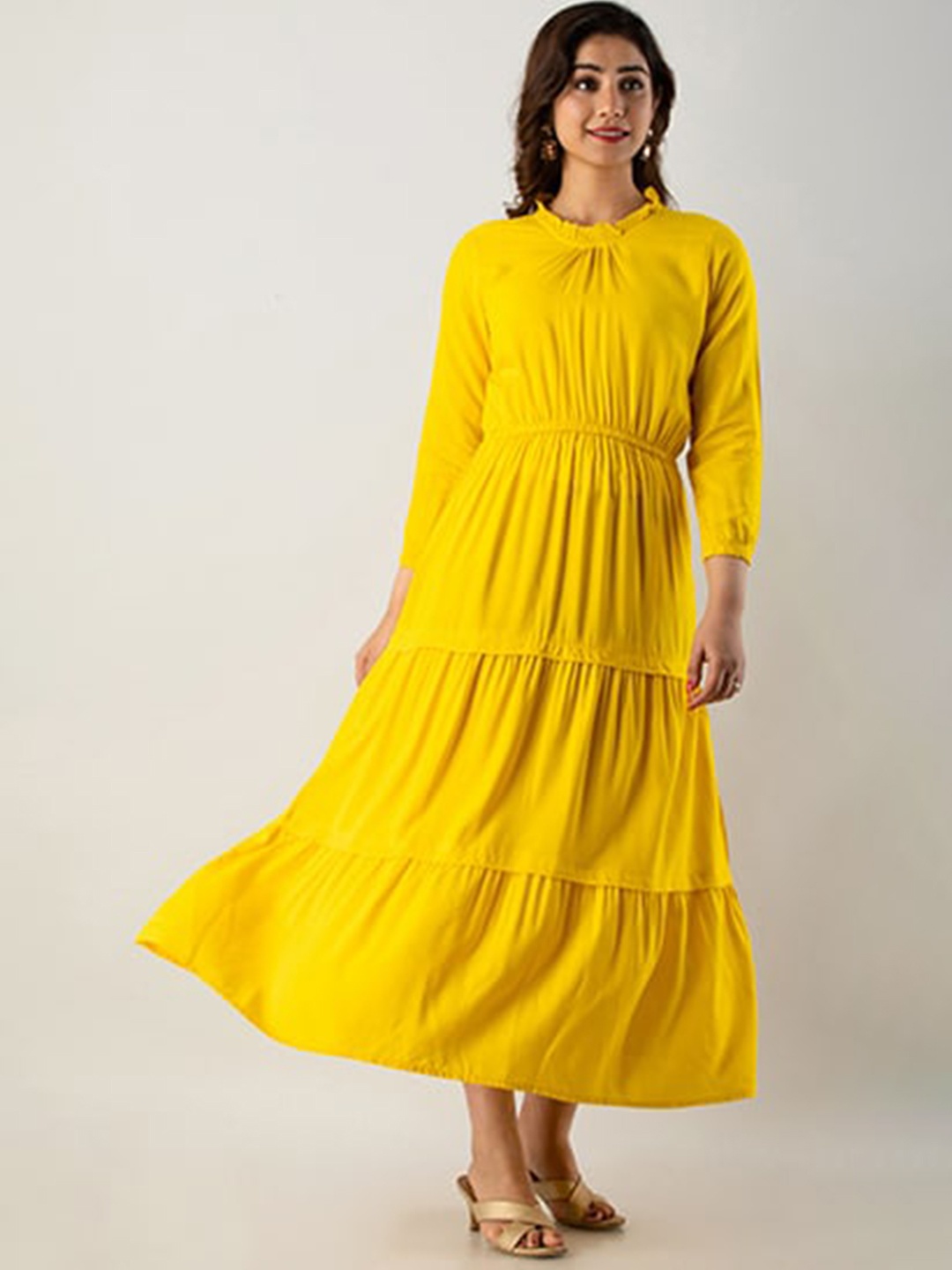 

SHOOLIN Round Neck Flared Sleeves Anarkali Kurta, Mustard
