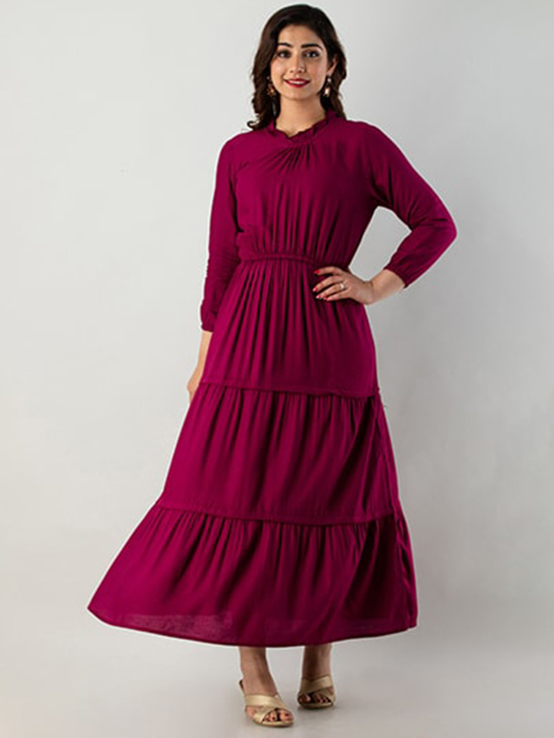 

SHOOLIN Puff Sleeves Tiered A-Line Kurta, Burgundy