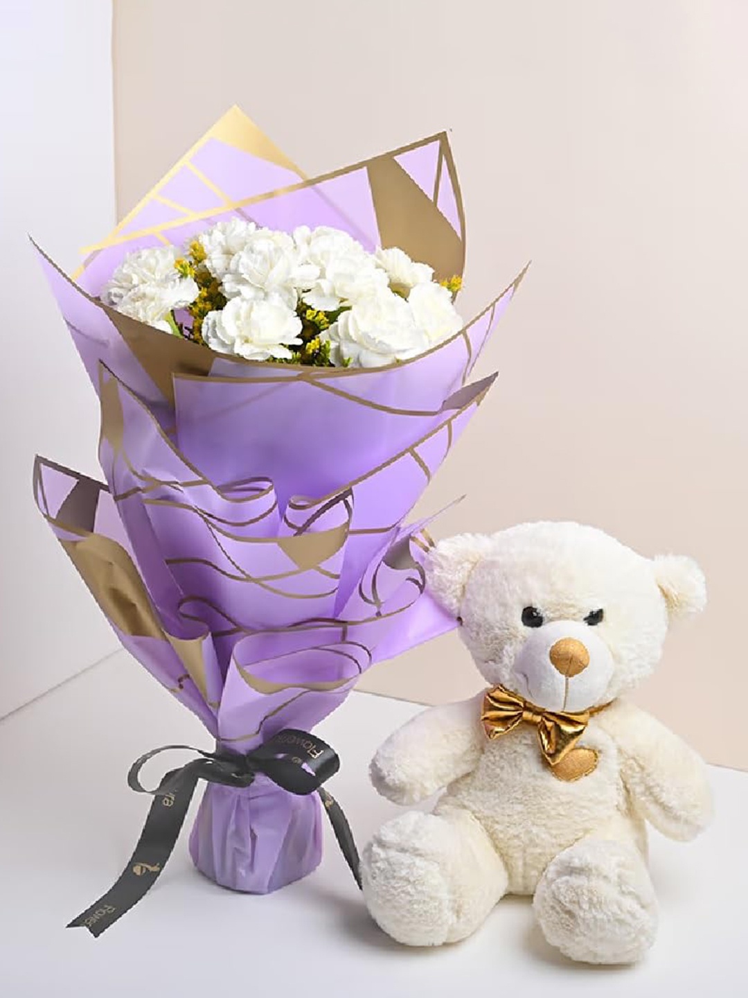 

Floweraura Love Special Flowers Bouquet Fresh Live 12 White Carnations With Cute Teddy