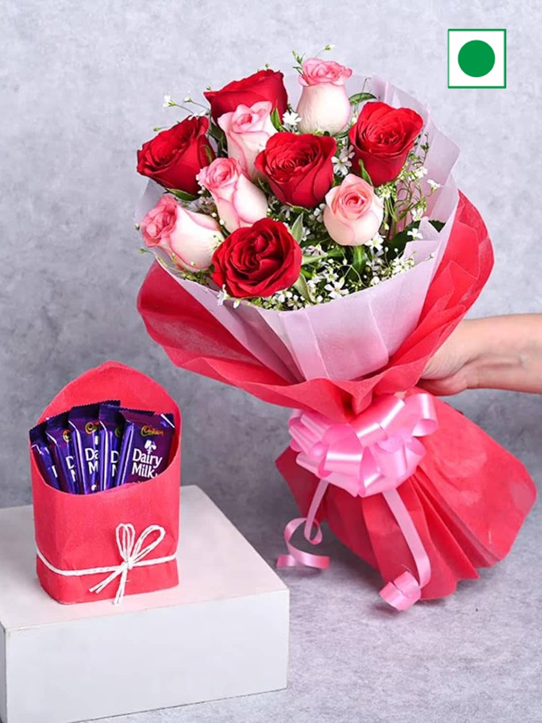 Floweraura Set Of 2 Rose Flowers Bouquet With Chocolate Pack Gifts, Red