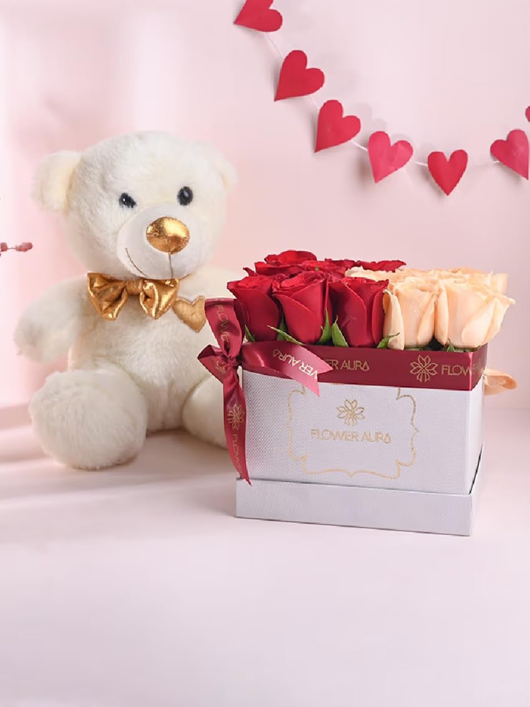 Floweraura Red &White 21 Pieces Fresh Live Mix Roses In Box With Teddy
