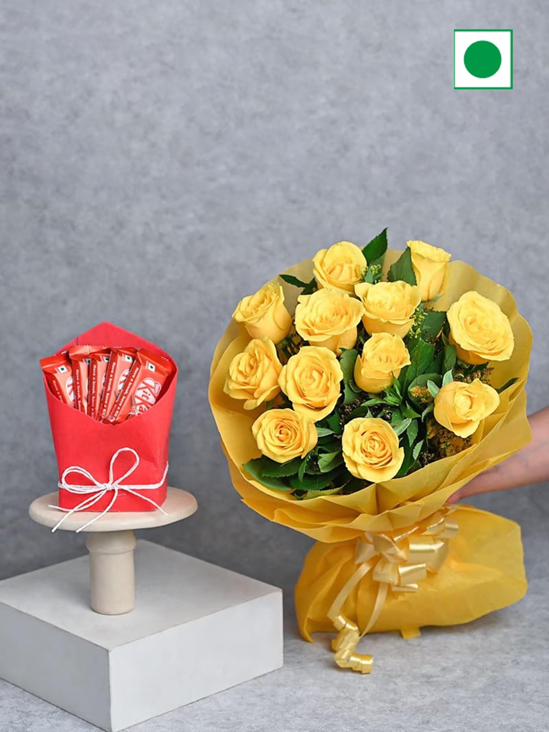 Floweraura Set Of 2 Rose Flowers Bouquet With Chocolates, Yellow