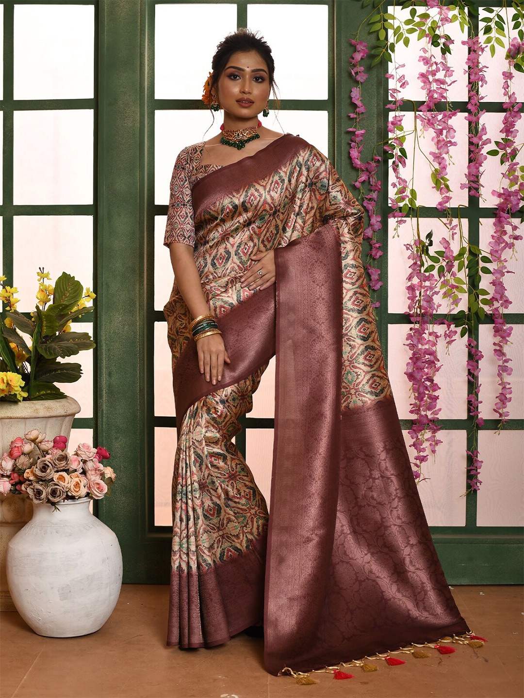 

ODETTE Woven Design Zari Patola Saree, Purple