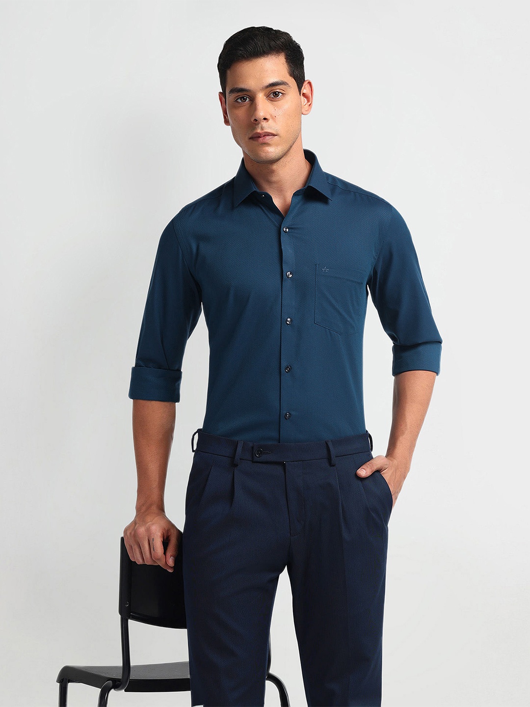 

Arrow Men Slim Fit Opaque Formal cotton Shirt, Blue