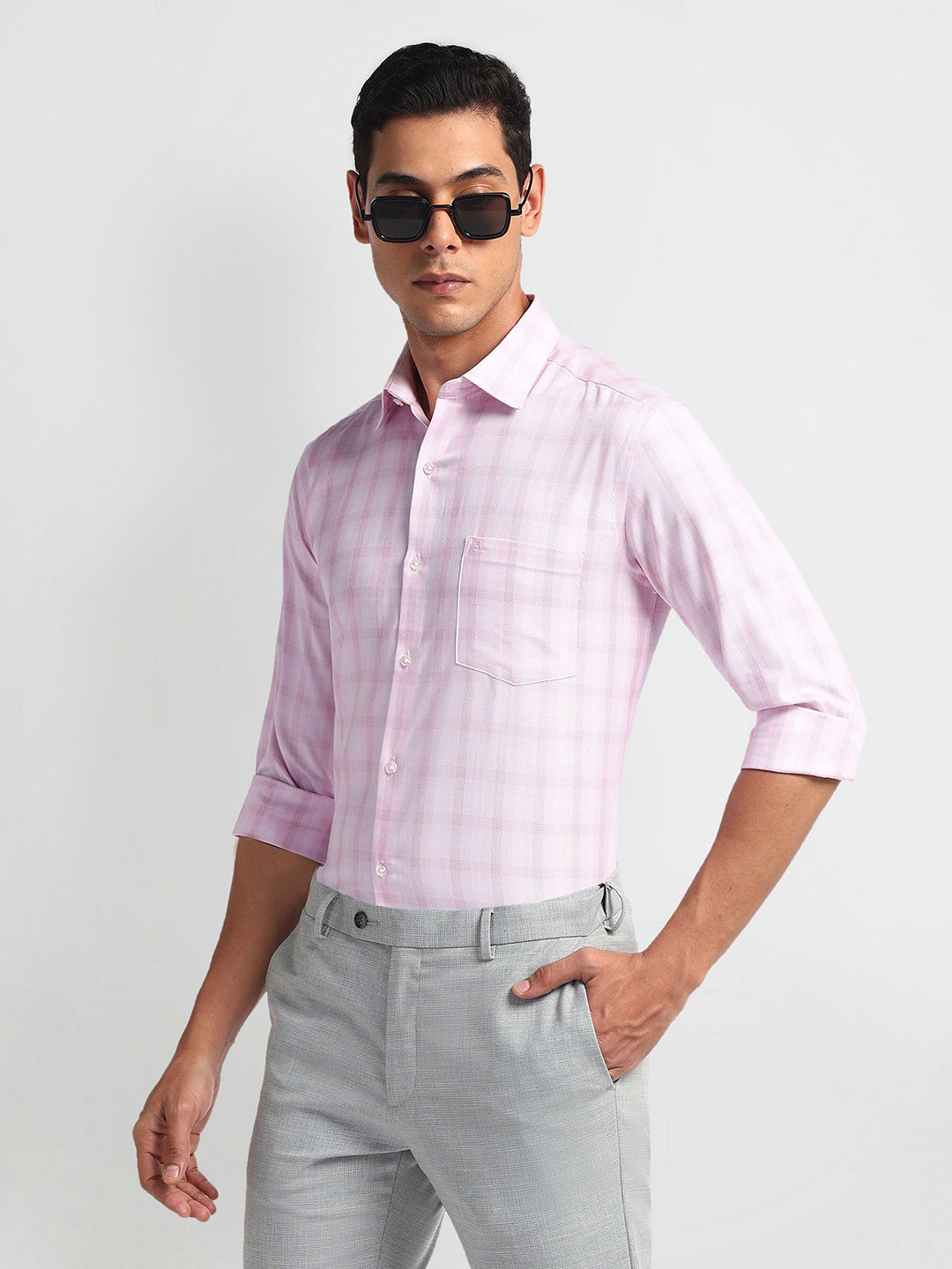 

Arrow Men Slim Fit Opaque Checked Formal Shirt, Pink